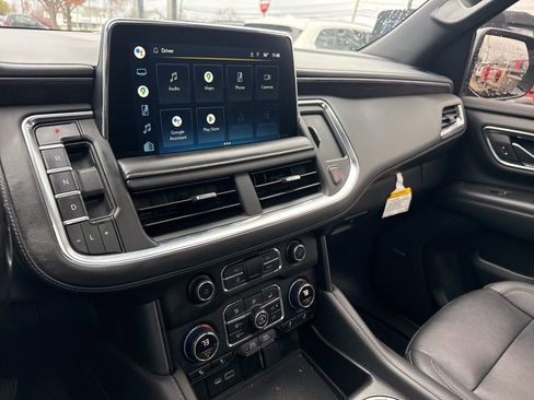 Used 2022 Chevrolet Tahoe LT w/ LT Signature Package image 41