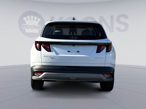 New 2026 Hyundai Tucson Blue SE image 5