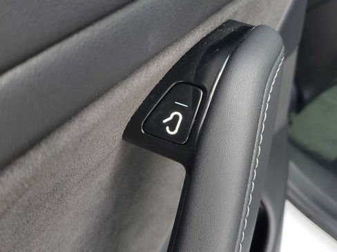 Used 2020 Tesla Model 3 Performance AWD/4WD image 17