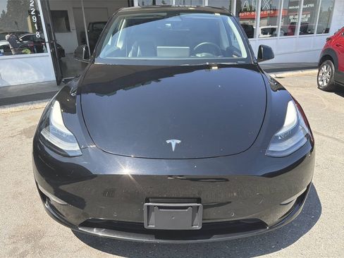 Used 2022 Tesla Model Y Performance AWD/4WD image 8
