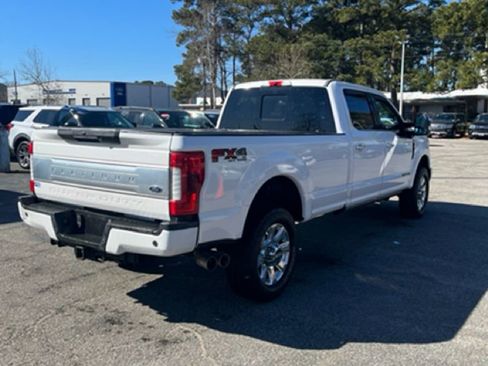 Used 2018 Ford F350 Platinum w/ Platinum Ultimate Package image 5