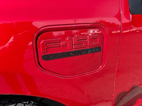 Used 2023 Ford F150 Lightning Platinum image 30