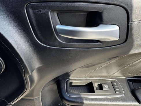 Used 2019 Dodge Charger SXT w/ Plus Group image 41