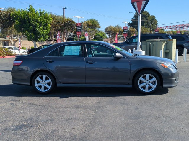 Used 2009 Toyota Camry SE FWD image 4