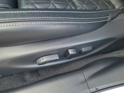 Used 2022 Nissan Maxima Platinum w/ Sport Mat Group image 15
