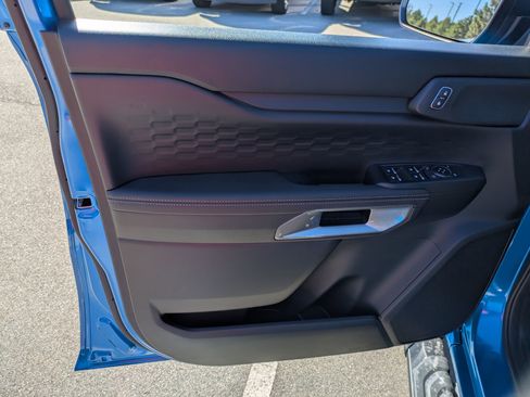 New 2025 Ford Ranger XLT w/ FX4 Off-Road Package image 16