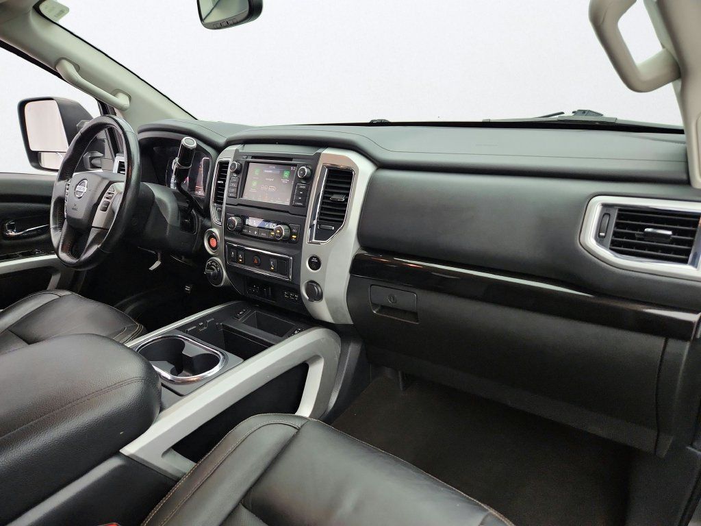 Used 2019 Nissan Titan SV w/ SV Convenience Package AWD/4WD image 26