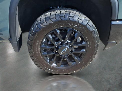 Used 2025 Chevrolet Silverado 2500 LT w/ Trail Boss Package AWD/4WD image 10