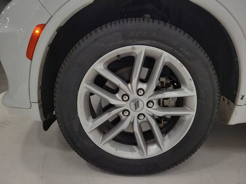 Used 2024 Dodge Durango GT AWD/4WD image 5