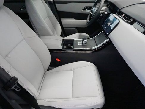Used 2025 Land Rover Range Rover Velar Dynamic SE image 22