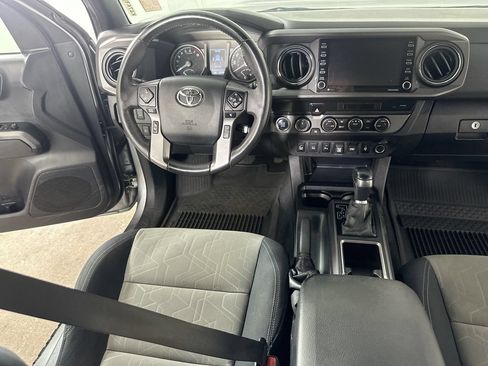 Used 2023 Toyota Tacoma TRD Sport w/ Advanced Technology Package AWD/4WD image 17