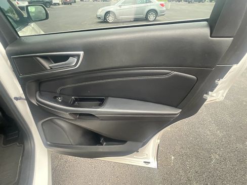 Used 2016 Ford Edge Titanium w/ Canadian Touring Package AWD/4WD image 37