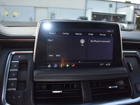 Used 2021 Chevrolet Tahoe RST image 18