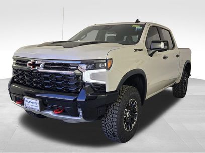 New 2026 Chevrolet Silverado 1500 ZR2 w/ LPO, Dark Essentials Package