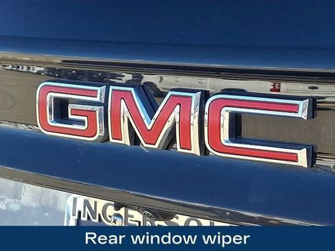 Used 2025 GMC Acadia Elevation AWD/4WD image 35