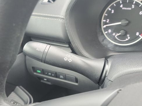 Certified 2023 Nissan Sentra SV image 19