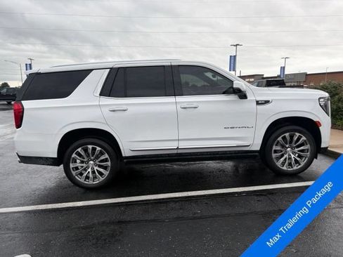 Used 2021 GMC Yukon Denali w/ Denali Premium Package AWD/4WD image 8