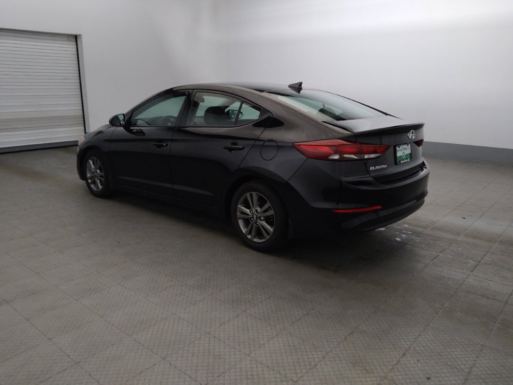 Used 2018 Hyundai Elantra SEL FWD image 3