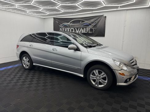 Used 2008 Mercedes-Benz R 320 CDI 4MATIC image 2