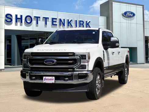 Used 2022 Ford F250 King Ranch w/ King Ranch Ultimate Package AWD/4WD image 3