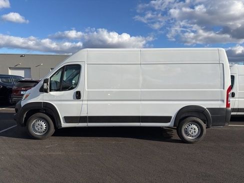New 2026 RAM ProMaster 3500 w/ Convenience Group image 5