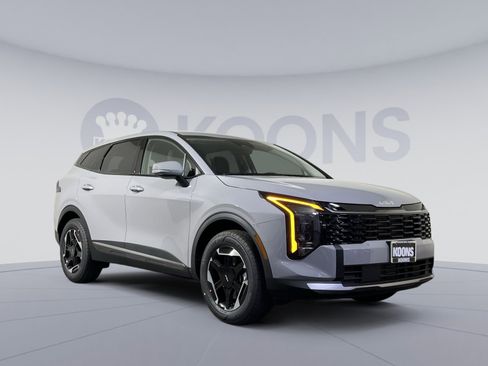 New 2026 Kia Sportage S image 8