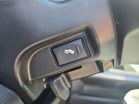 Used 2018 RAM 1500 Sport w/ Sport Premium Group AWD/4WD image 14