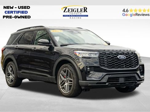 Used 2025 Ford Explorer ST-Line w/ ST-Line Street Pack image 1