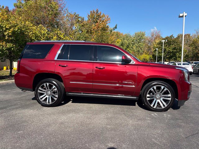 Used 2018 GMC Yukon Denali w/ Denali Ultimate Package AWD/4WD image 10
