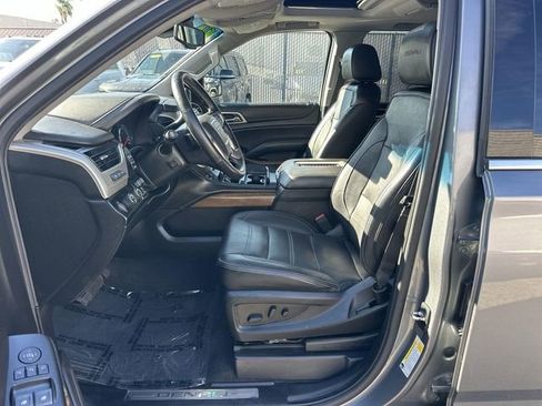 Used 2020 GMC Yukon XL Denali w/ Open Road Package image 18