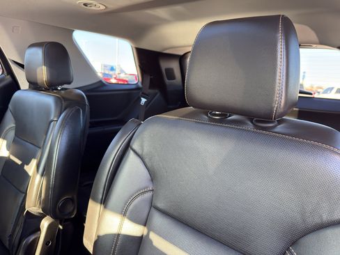 Used 2020 Chevrolet Traverse Premier w/ Redline Edition image 34