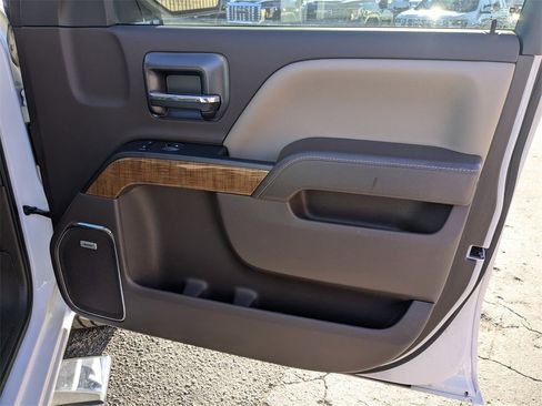 Used 2018 GMC Sierra 1500 SLT w/ SLT Premium Package image 26