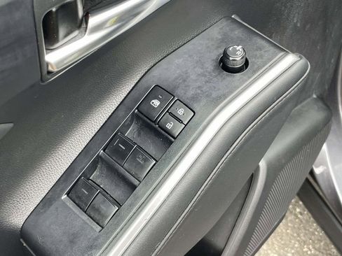 Certified 2022 Toyota Highlander XLE image 17