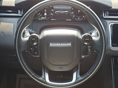 Used 2019 Land Rover Range Rover Velar R-Dynamic SE AWD/4WD image 26