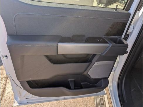 New 2026 Ford F350 Lariat w/ Black Appearance Package image 13