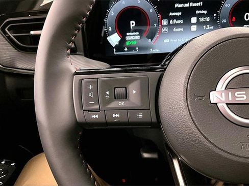 New 2026 Nissan Kicks SR image 21