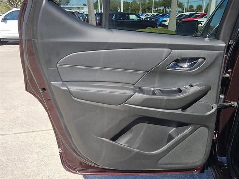 Used 2022 Chevrolet Corvette Stingray Preferred Cpe w/ Engine Appearance Package image 42