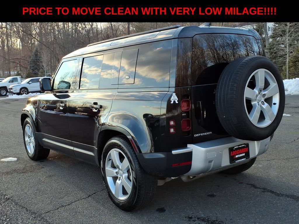 Used 2024 Land Rover Defender 110 S AWD/4WD image 5