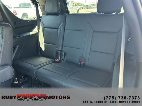 Used 2023 GMC Yukon Denali w/ Advanced Technology Package AWD/4WD image 23