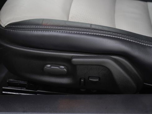 Used 2010 Chevrolet Corvette Grand Sport w/ Preferred Equipment Group RWD image 16