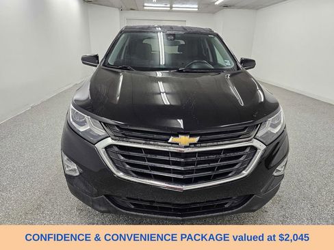 Used 2020 Chevrolet Equinox LT image 2