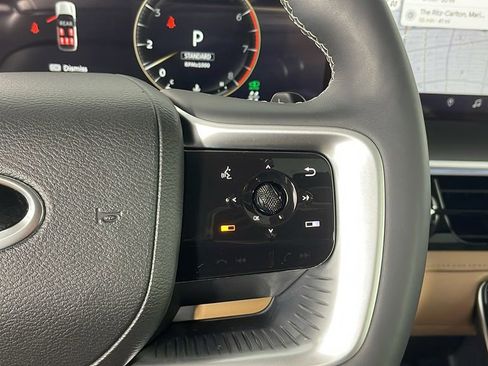 New 2025 INFINITI QX80 Luxe image 22