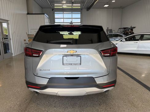Used 2024 Chevrolet Blazer LT w/ LPO, Floor Liner Package FWD image 4