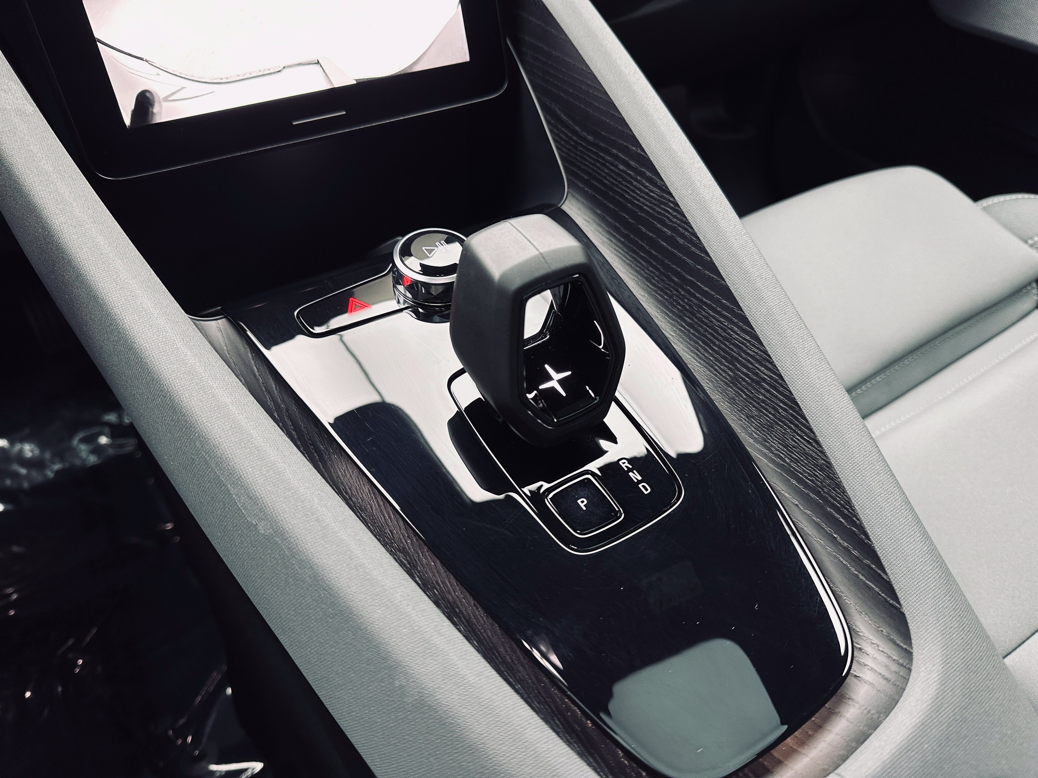 Used 2024 Polestar Polestar 2 AWD/4WD image 31
