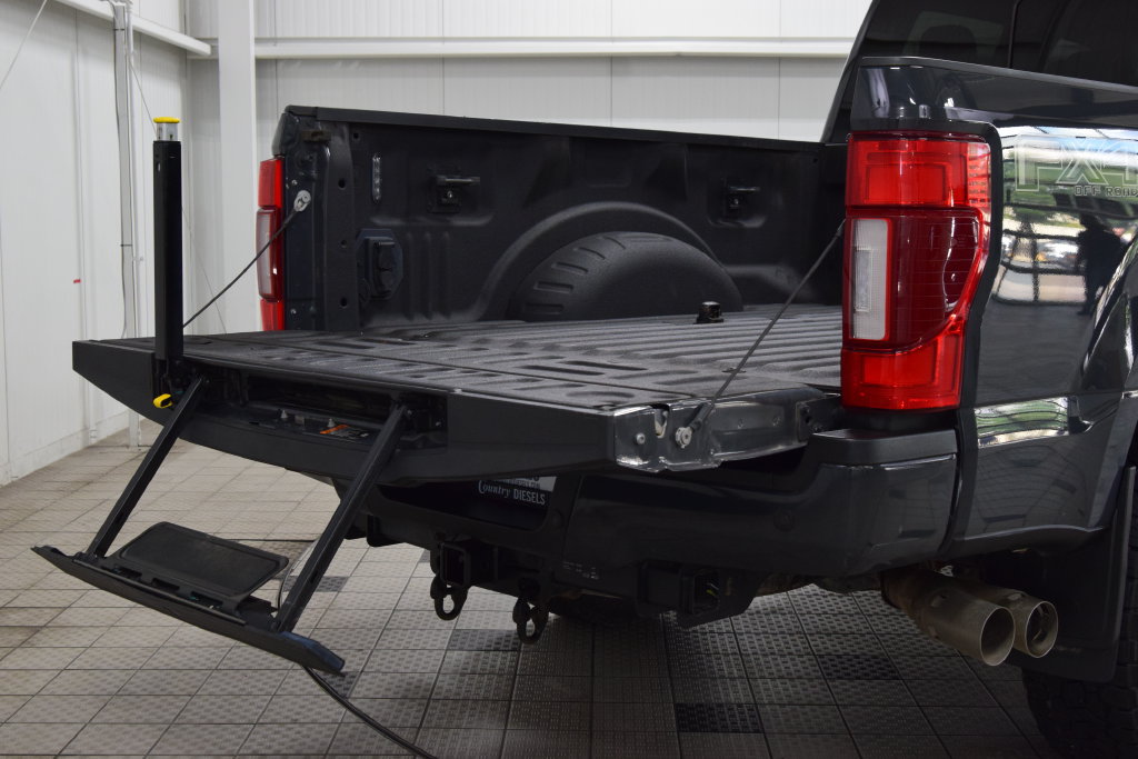 Used 2021 Ford F250 4x4 Crew Cab Super Duty image 23