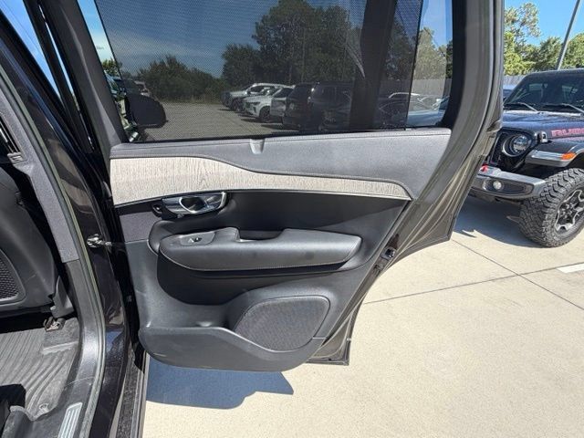 Used 2022 Volvo XC90 T6 Inscription w/ Advanced Package AWD/4WD image 31