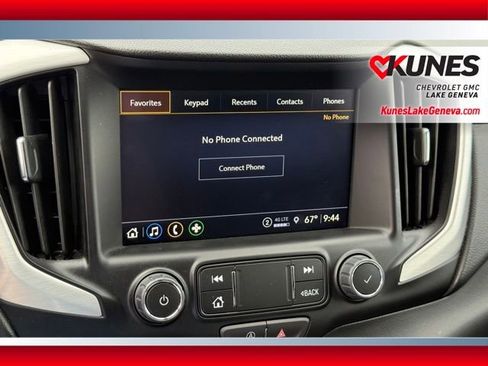 Used 2024 GMC Terrain SLT AWD/4WD image 31