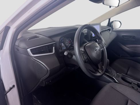 Used 2024 Toyota Corolla LE FWD image 22