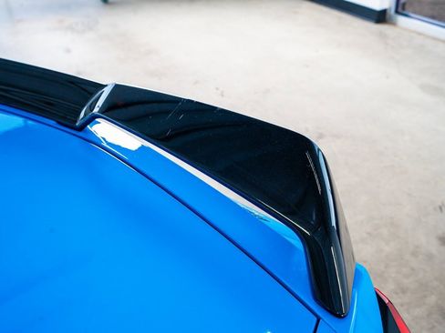 Used 2023 Chevrolet Corvette Stingray Premium Cpe w/ Z51 Performance Package image 35