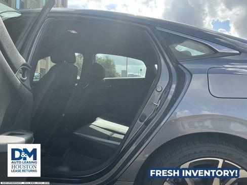 Used 2019 Honda Civic Sport image 7
